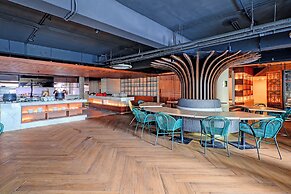 Sunday Hotel Sunset Road Near Trans Studio Mall