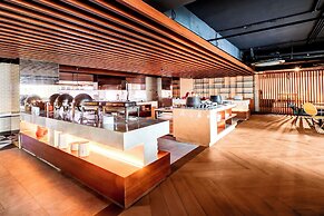 Sunday Hotel Sunset Road Near Trans Studio Mall