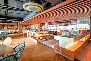 Sunday Hotel Sunset Road Near Trans Studio Mall