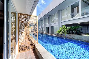 Sunday Hotel Sunset Road Near Trans Studio Mall