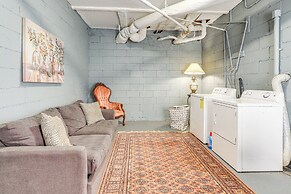 Half-mi to Pool & Golf: Atlanta Home w/ Veranda!