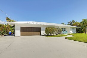 4 Mi to Beach: Riverfront Hobe Sound Home w/ Dock!