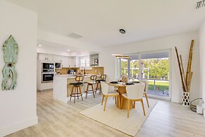 4 Mi to Beach: Riverfront Hobe Sound Home w/ Dock!