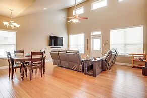 6 Mi to Water: Spacious Canyon Lake Home