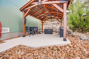 6 Mi to Water: Spacious Canyon Lake Home