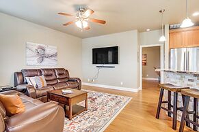 < 1 Mi to Comal Park: Peaceful Duplex w/ Yard!