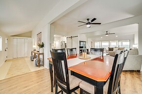 1 Mi to Table Rock Lake: Home w/ Furnished Patio!