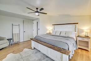 1 Mi to Table Rock Lake: Home w/ Furnished Patio!