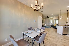 8 Mi to State Park: Home w/ Fenced Yard in Lindale