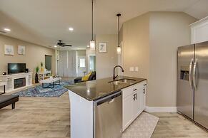 8 Mi to State Park: Home w/ Fenced Yard in Lindale