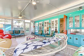 Englewood Bungalow 1 Mi to Beach: Pets Welcome!