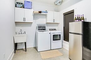 Luxe Lake Greenwood Retreat: Dock & Deck!