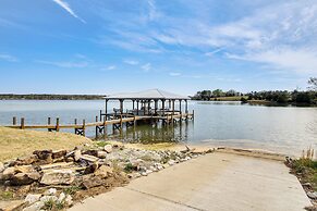 Luxe Lake Greenwood Retreat: Dock & Deck!