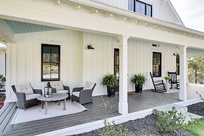 Luxe Lake Greenwood Retreat: Dock & Deck!