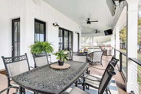 Luxe Lake Greenwood Retreat: Dock & Deck!