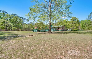 Log Cabin on 8 + Acres in Florida Countryside!