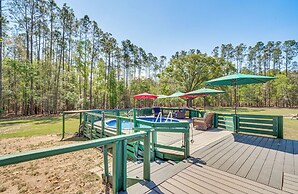 Log Cabin on 8 + Acres in Florida Countryside!