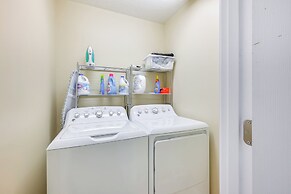 Lake Cumberland Home w/ Hot Tub & Game Room