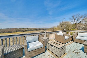 Lake Cumberland Home w/ Hot Tub & Game Room