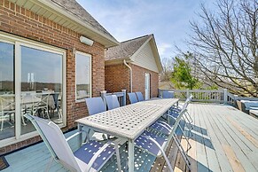 Lake Cumberland Home w/ Hot Tub & Game Room