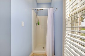 Lake Cumberland Home w/ Hot Tub & Game Room