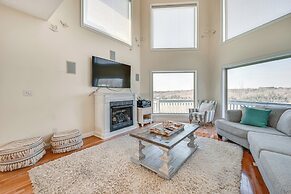 Lake Cumberland Home w/ Hot Tub & Game Room