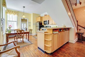 Walk to Beach: Cape May Home w/ Screened Patio!