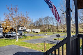 Fire Pit + Pool Access: Cozy Cabin in Sevierville!