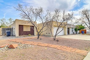 4 Mi to Old Town Plaza: Albuquerque Home w/ Patio