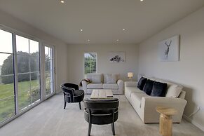 Linden House Fortrose