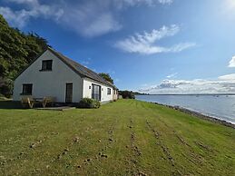 Linden House Fortrose