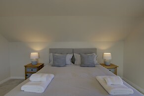 Linden House Fortrose