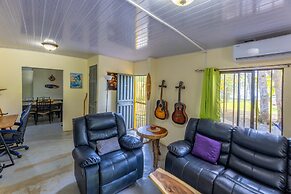 Chill Surf Getaway 1 Min Walk to the Beach