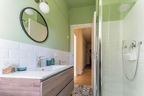 Spacious Apartment In Sori With Terrace