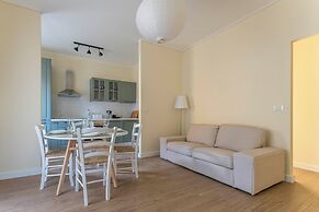 Spacious Apartment In Sori With Terrace
