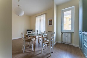 Spacious Apartment In Sori With Terrace
