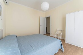 Spacious Apartment In Sori With Terrace