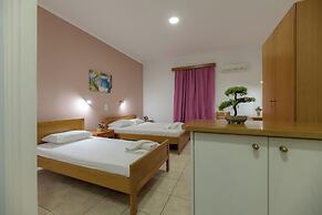 Anthi Studios & Apartments