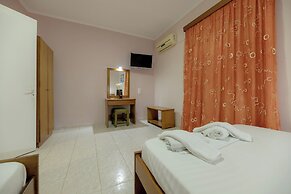 Anthi Studios & Apartments