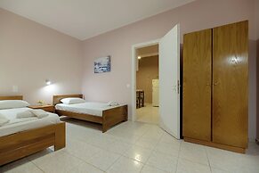 Anthi Studios & Apartments