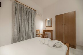 Anthi Studios & Apartments