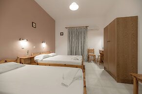 Anthi Studios & Apartments