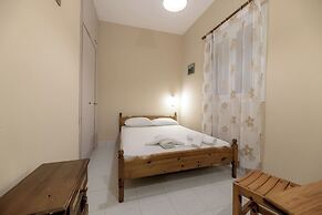 Anthi Studios & Apartments