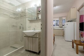 Anthi Studios & Apartments