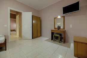 Anthi Studios & Apartments