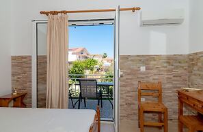 Anthi Studios & Apartments