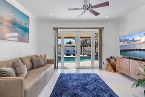 Blue Wave Retreat At Hollywood Beach 3 Bedroom Home