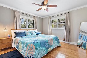 Blue Wave Retreat At Hollywood Beach 3 Bedroom Home