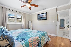 Blue Wave Retreat At Hollywood Beach 3 Bedroom Home