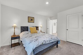 Quiet Retreat Perfect for Families 5 Bedroom Home